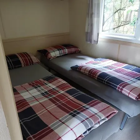 مكان تخييم Camping-aller-leine-tal *